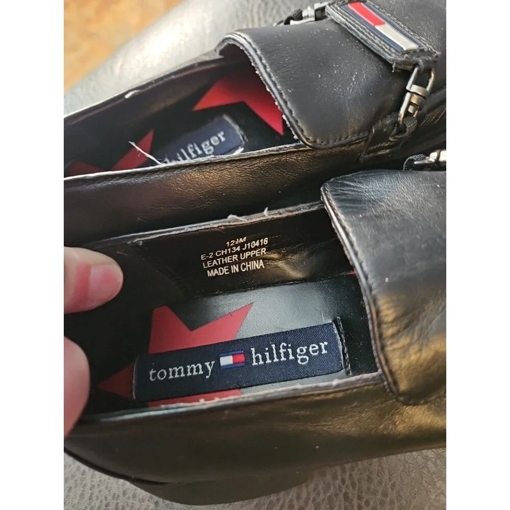 Tommy Hilfiger Dress Shoes youth size 12.5m Black‎ slip on dress shoes